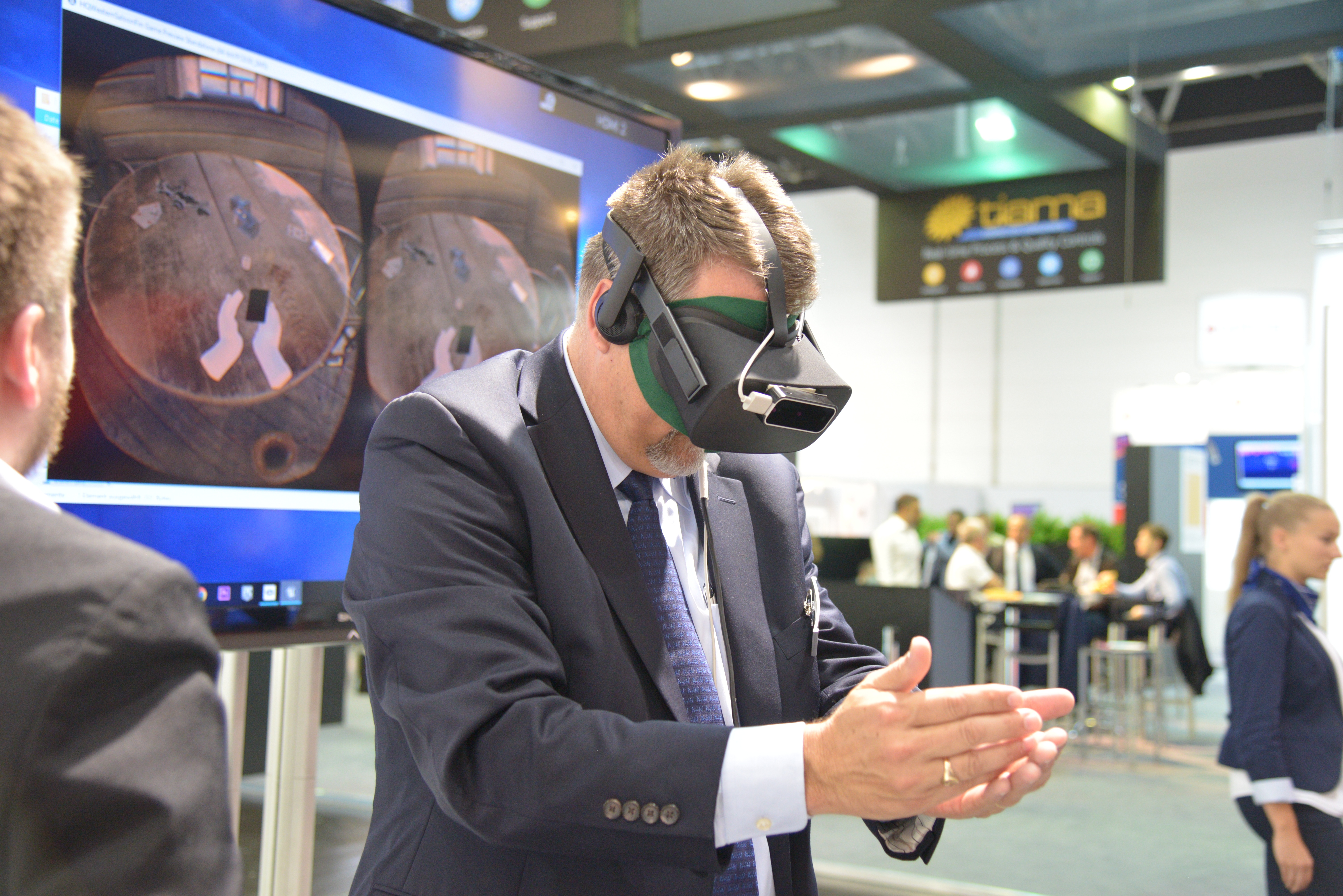 Messe Virtual Reality Virtual Reality (VR) auf B2B-Messen - Darauf sollten Sie achten!